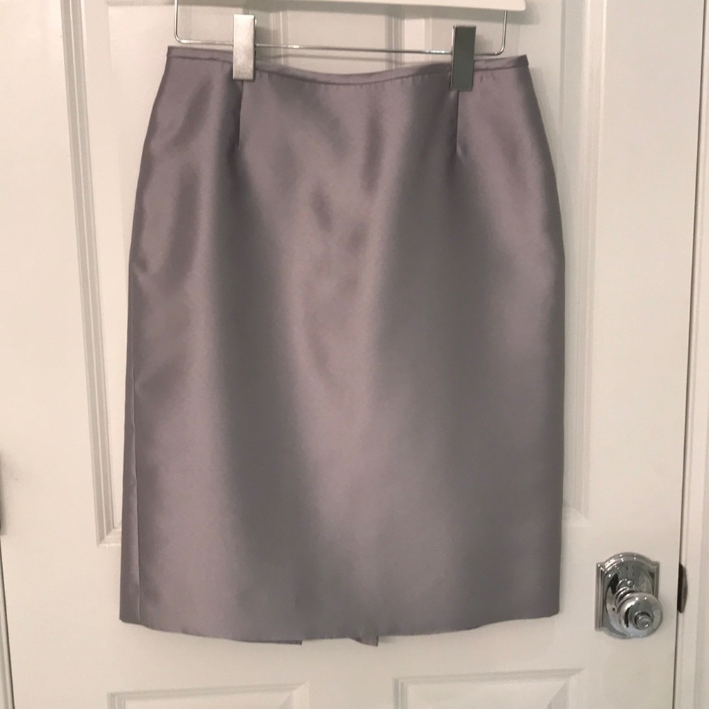 New Silver Tahari Arthur Levine Skirt, Sz 6